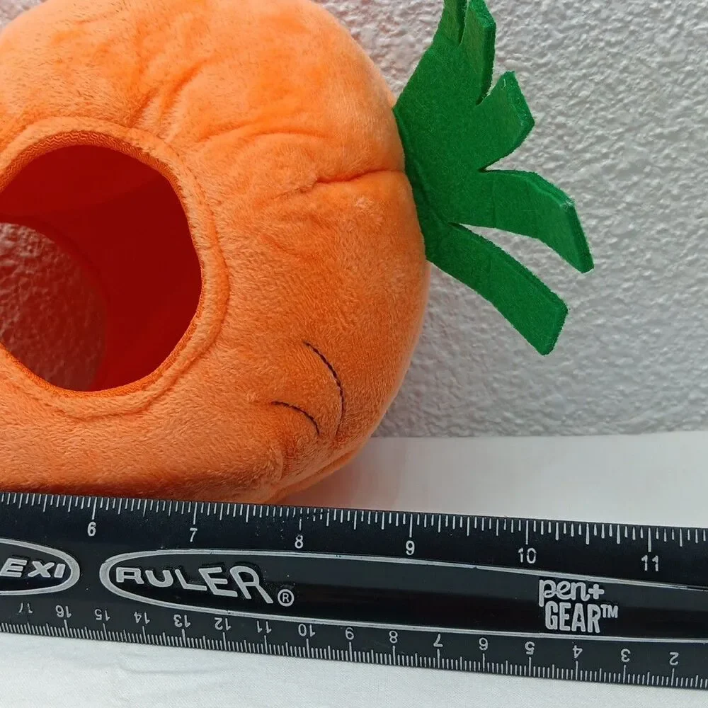 Interactive Hide and Seek Squeaky Dog Plush Toy Rabbit and Carrot 4-Pack